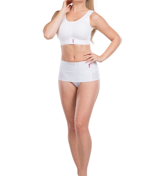 woman wearing the lipoelastic kpg abdominal belt 