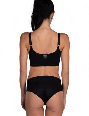 Shop the PI Relax Seamless Compression Bra for post-surgery recovery. Ideal for breast augmentations, reductions, reconstructions, or mastopexy. Provides comfort and support without rolling up. Suitable for larger implants. Experience superior compression and stabilization during your recovery. Lipoelastic quality with external labels for added comfor