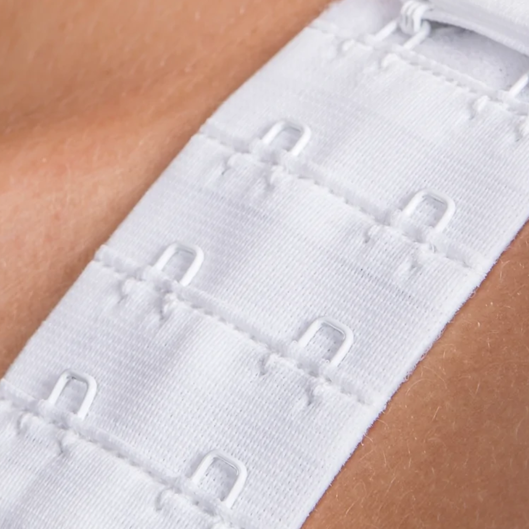 Close-up of a white strap for the lipoelastic pi unique 