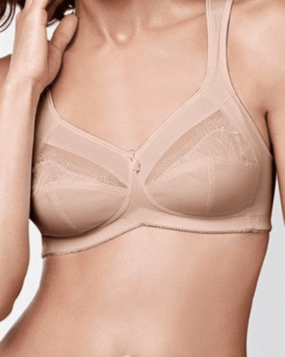 Image of the Amoena Isadora Bra, a pocketed bra for post mastectomy. This mastectomy bra is designed to provide exceptional support and style. With bilateral pockets to hold breast forms or prostheses securely, it ensures a natural and balanced silhouette. The Isadora Bra features soft fabric, adjustable and padded straps for added comfort, and a seamless construction for a smooth fit. Experience confidence and elegance with the Amoena Isadora Bra, the perfect choice for post-mastectomy support.