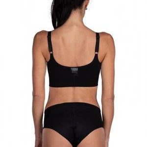 Shop the PI Relax Seamless Compression Bra for post-surgery recovery. Ideal for breast augmentations, reductions, reconstructions, or mastopexy. Provides comfort and support without rolling up. Suitable for larger implants. Experience superior compression and stabilization during your recovery. Lipoelastic quality with external labels for added comfor